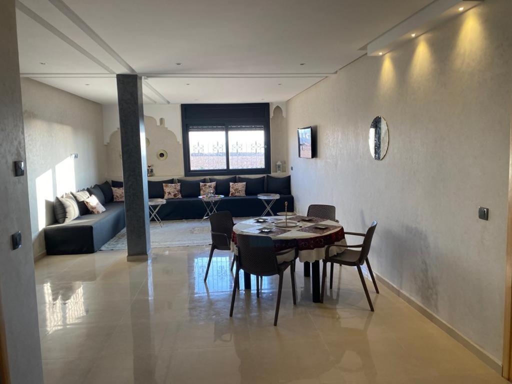 Agadir Well Apartment Мирлефт Стая снимка